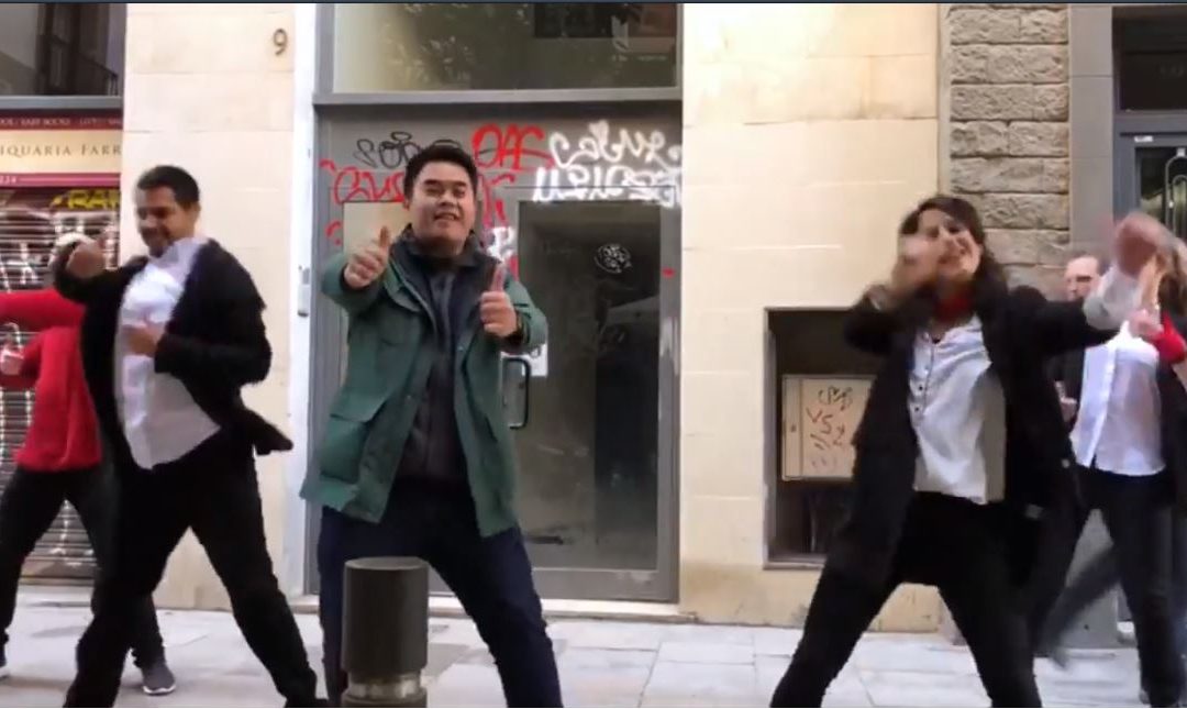 Marriage proposal in Barcelona