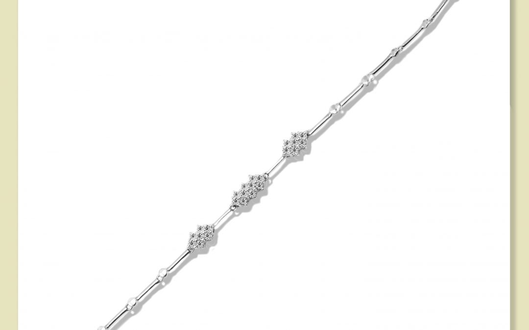 Diamond Bracelet Traces Heartbeats