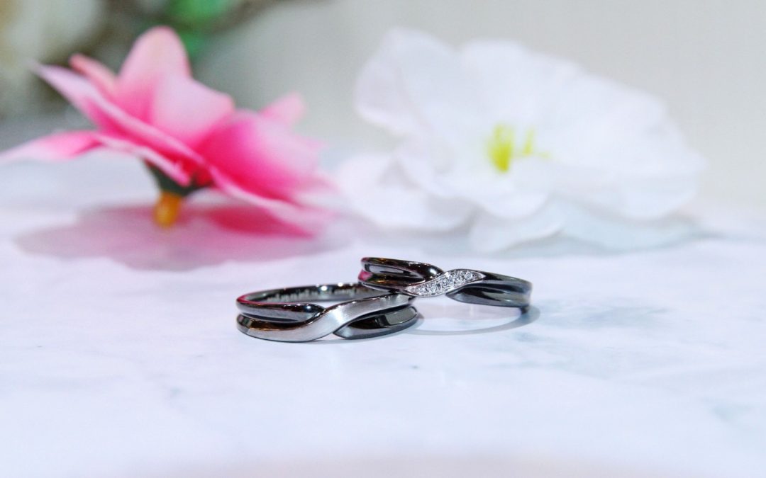 eClarity Interweaving Wedding Bands Collection